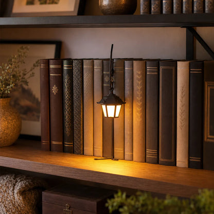Mythos Streetlamp | Miniature Book Nook Light