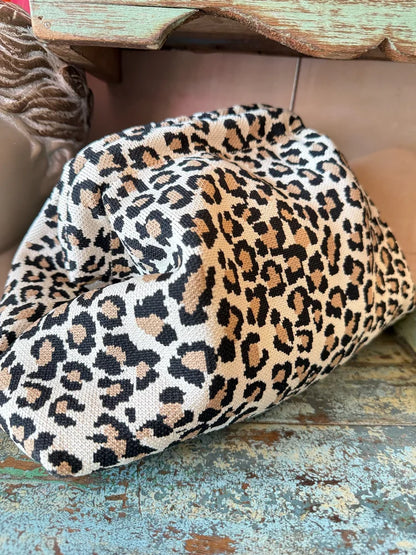 Retro Kisslock Knit Clutch Bag – Roomy, Soft & Stylish