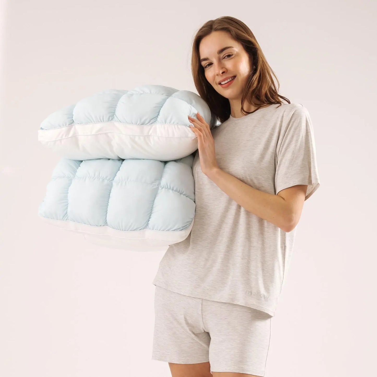 Bamafrontierman™ Ice-Silk Soft Quilted Puff Grid Design Pillow