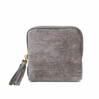 Portable travel jewelry organizer - 5 compartments, soft velvet lining