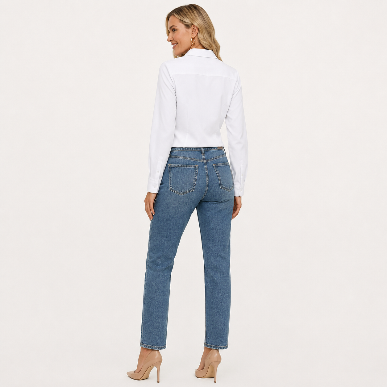 Women's Classic Fit Stretch Button-Down Shirt