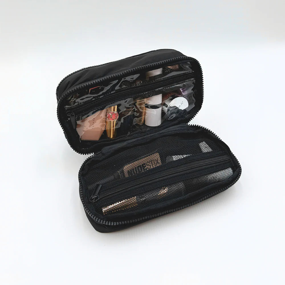 The Pouch System（Well-organized travel storage system）