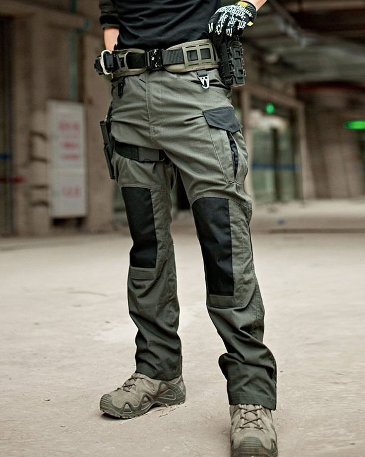 Men's Solid Color Waterproof Tactical Work Pants & Multi-Pocket