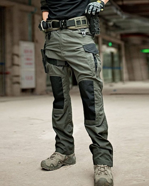 Men's Solid Color Waterproof Tactical Work Pants & Multi-Pocket