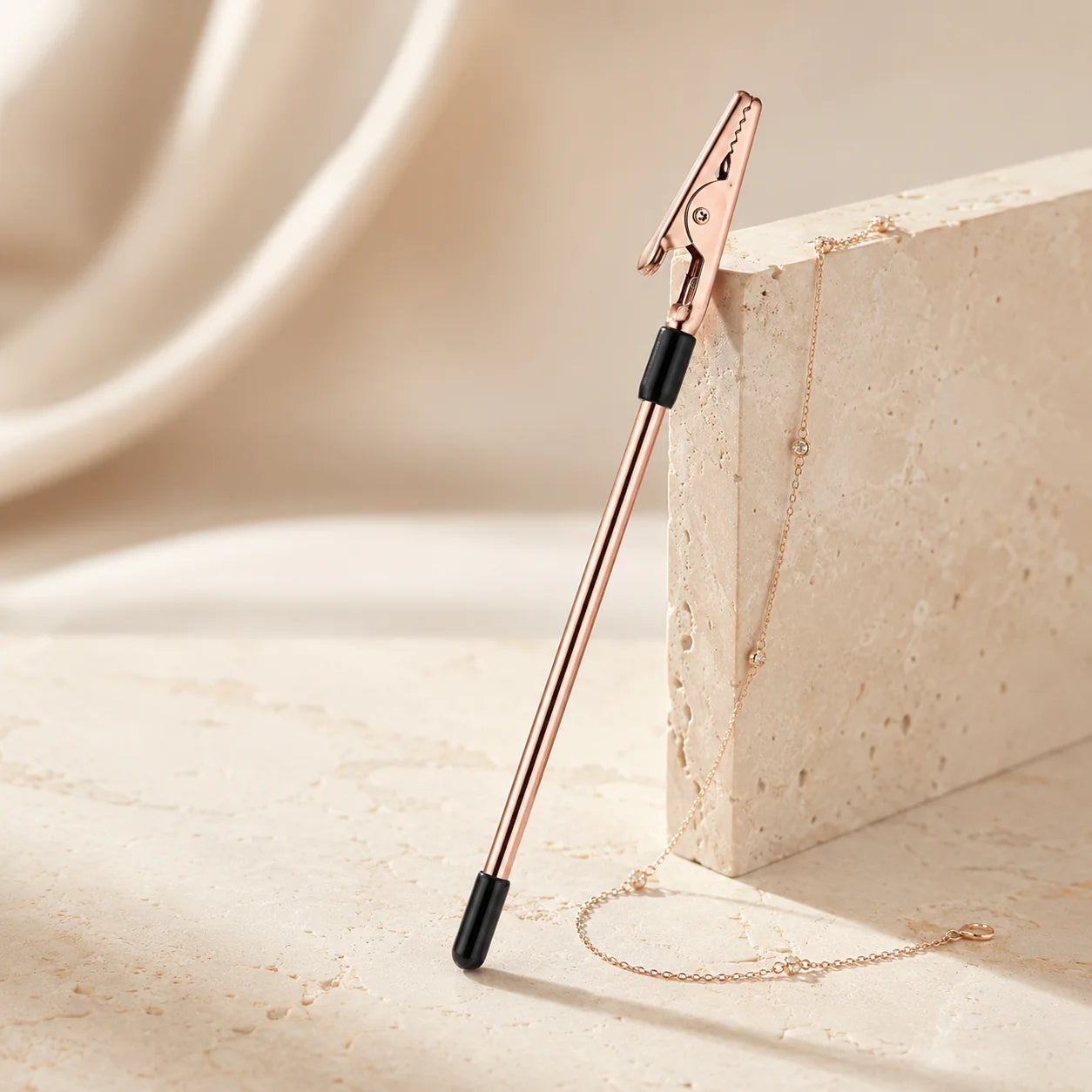 EasyClasp™ Jewelry Assistant