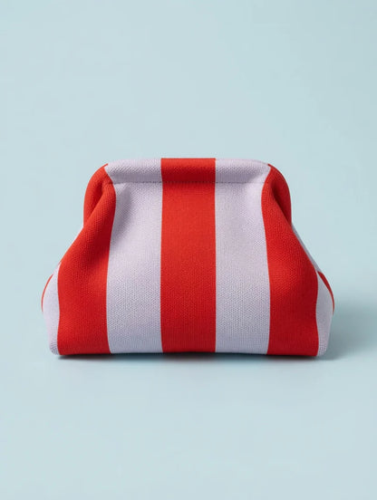 Retro Kisslock Knit Clutch Bag – Roomy, Soft & Stylish