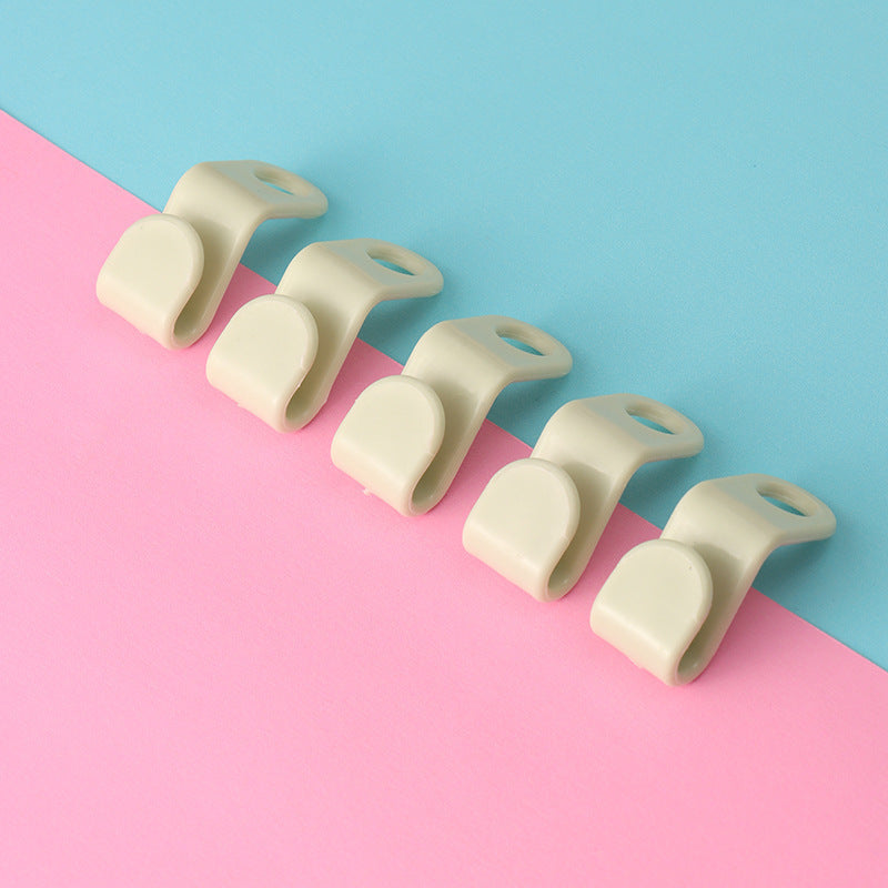 Space-Saving Hanger Connector Hooks — Organize More Clothes in Less Closet Space
