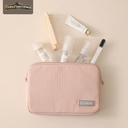 The Pouch System（Well-organized travel storage system）