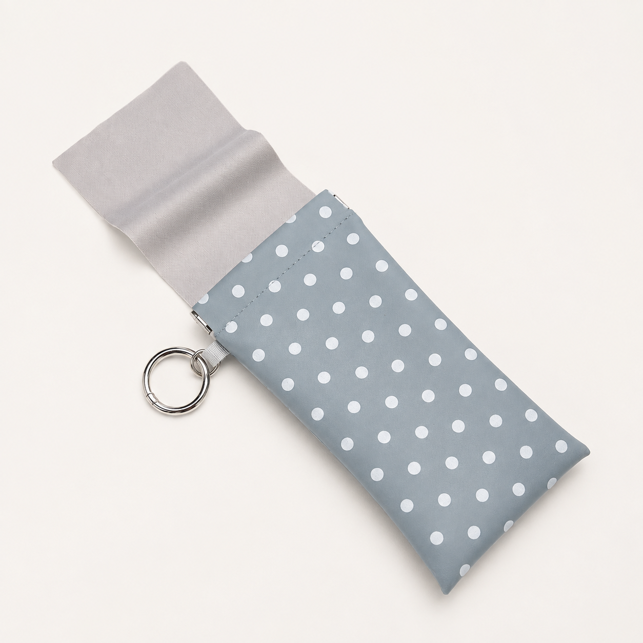 Soft PU Leather Sunglasses Pouch With Built-in Cleaning Cloth And Keychain