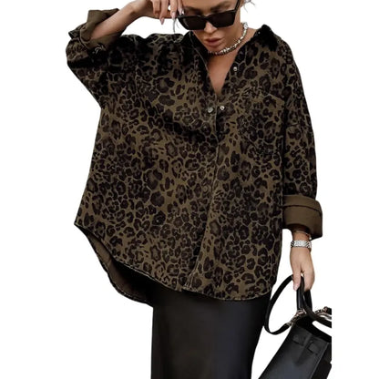Women's Leopard Print Shacket with Relaxed Button-Down Fit