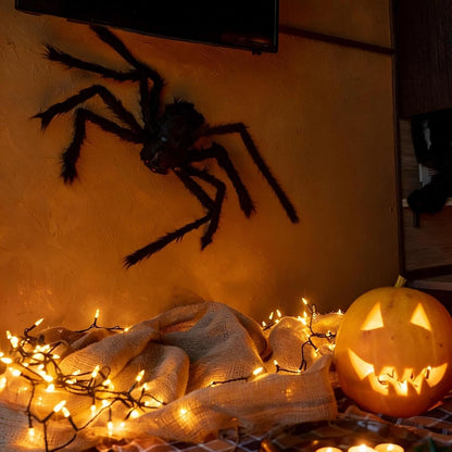 Ultra-Stretch Cobweb Decor Kit with 6 Vivid Spiders