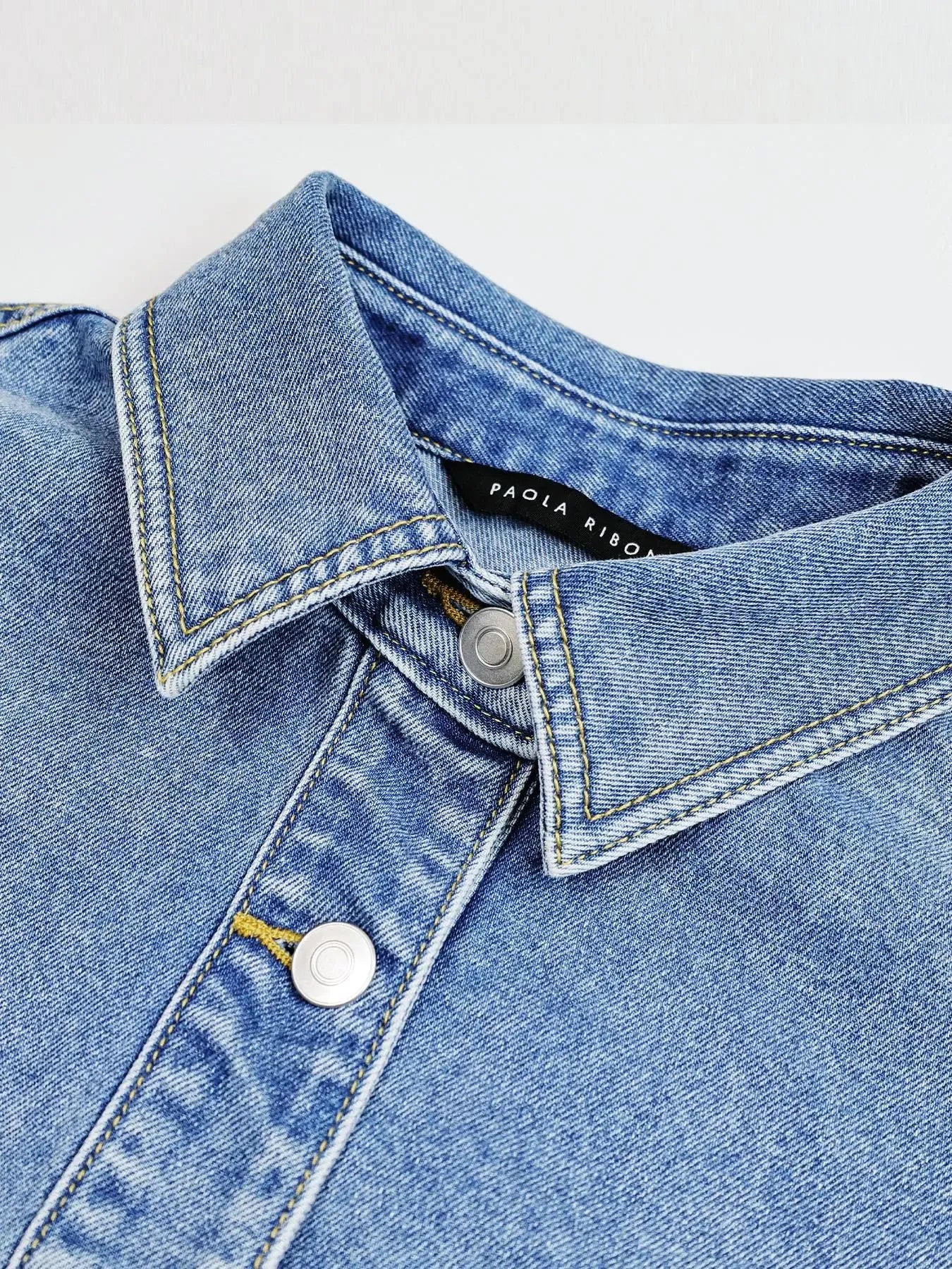 Summer Breeze Minimalist Denim Shirt Jacket – Lightweight & Breathable Short Sleeve