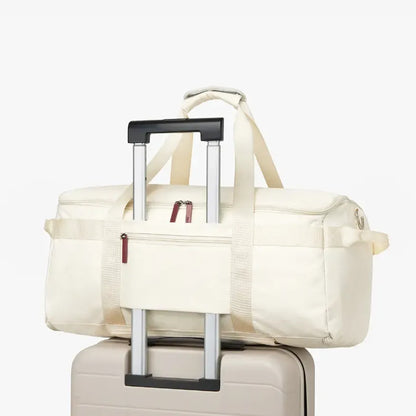The Weekender Pro™: 2-in-1 Wrinkle-Free Rolling Garment Duffel Bag