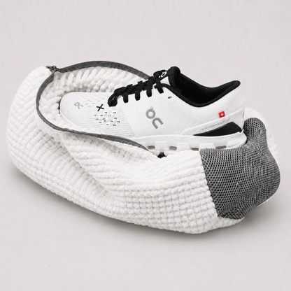360° Chenille Sneaker Wash Bag — Stop Washing Machine Damage & Shoe Warping